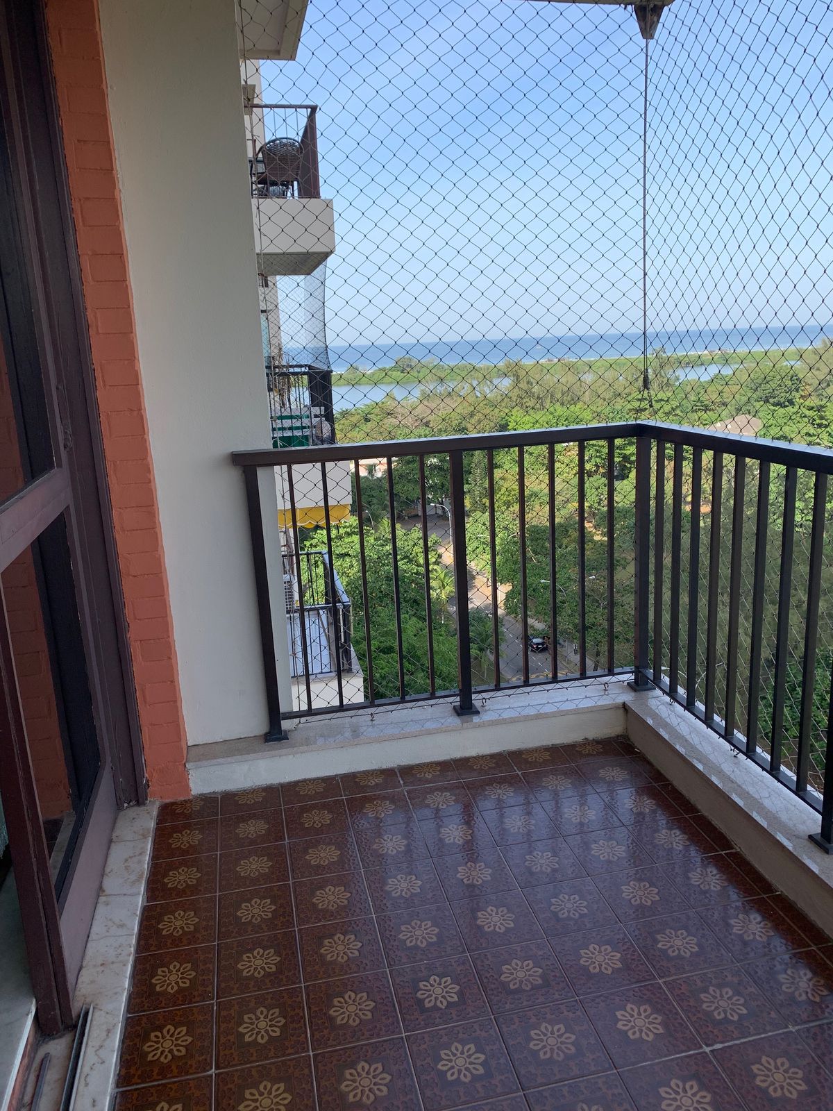 Why choose balcony safety nets in Bengaluru by Simhadri Safety Nets for child and pet safety